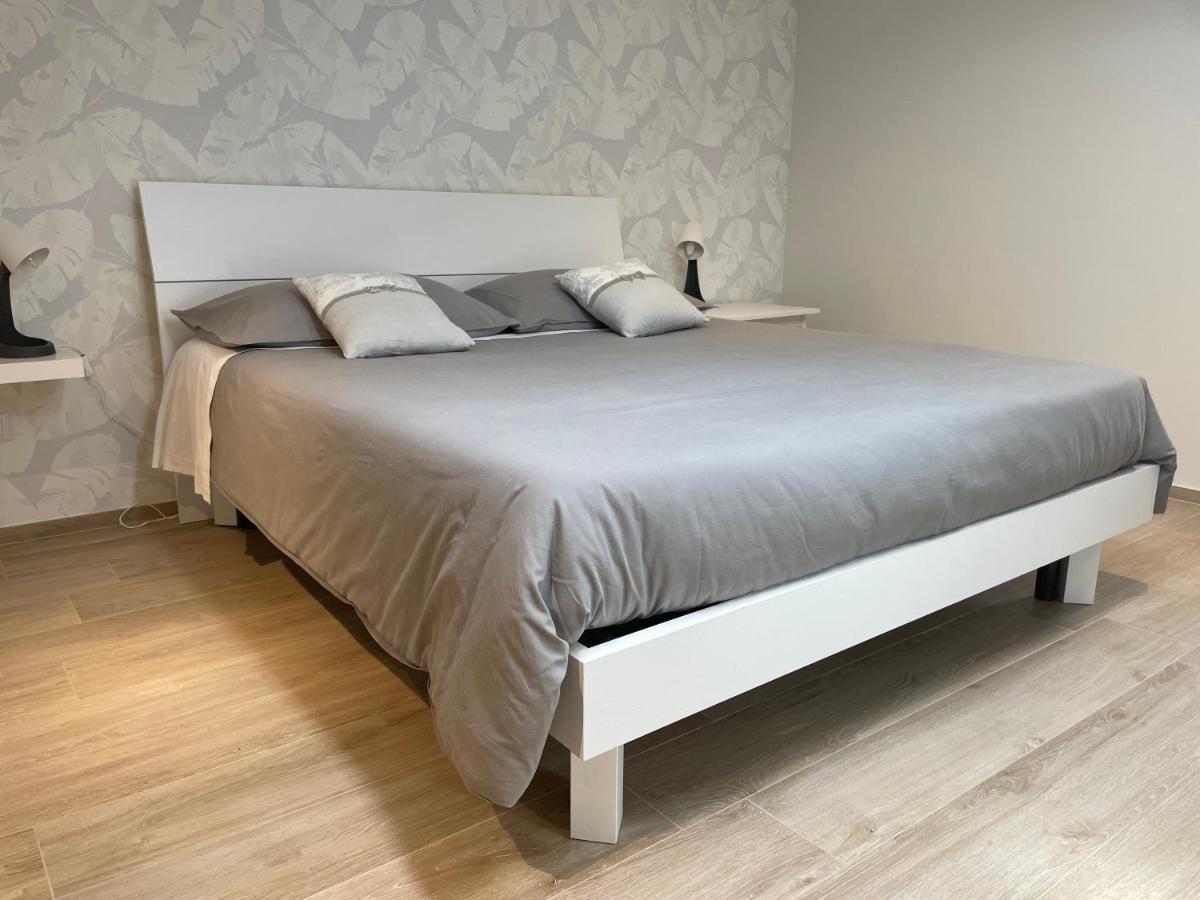 Otium Rooms / Camere E Appartamenti Morrovalle エクステリア 写真